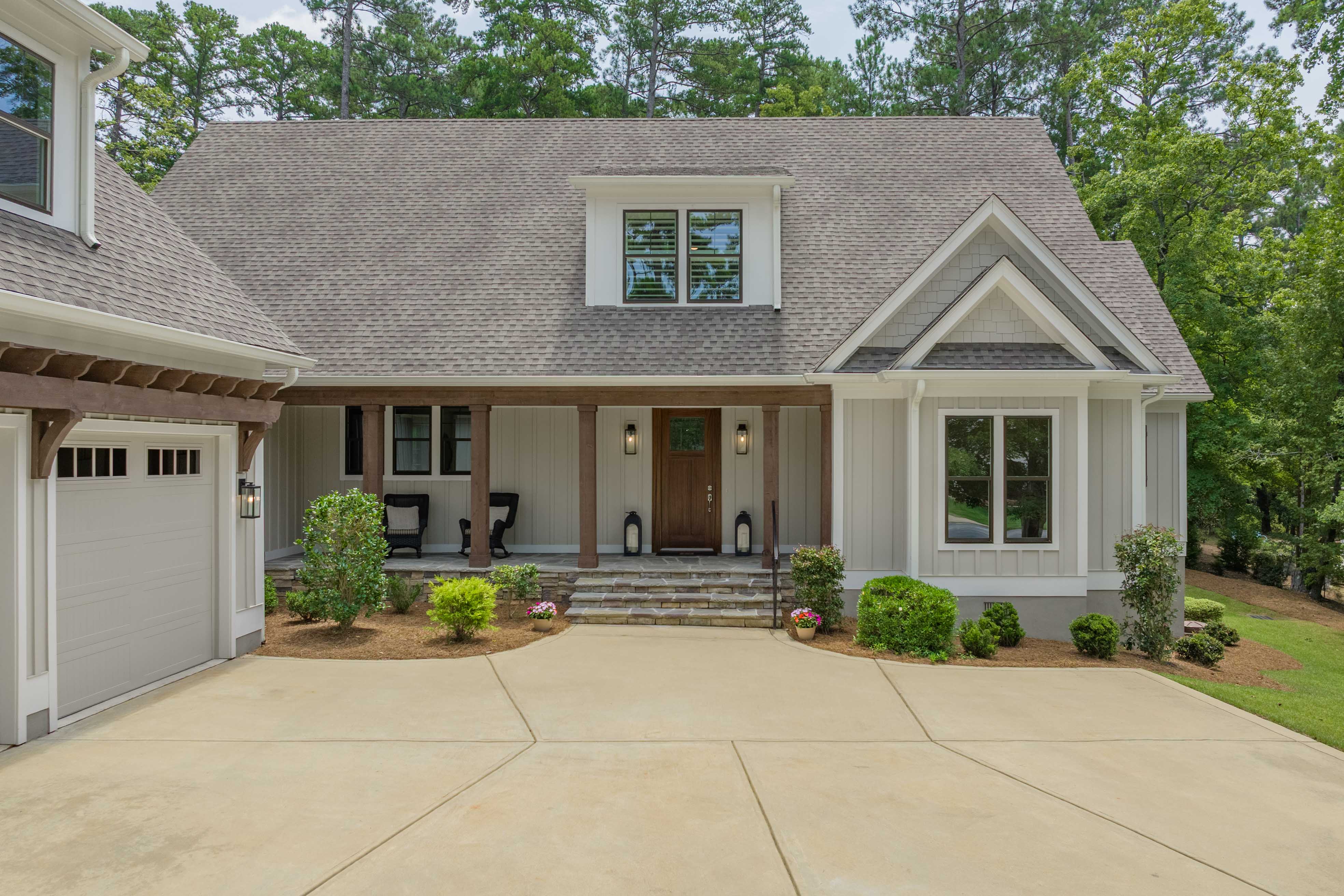 1010 Scull Shoals Drive image 3